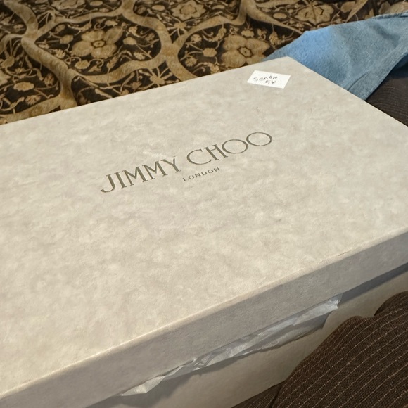 Jimmy Choo Romy Chantilly Lace. EU Size 40. US size 10. - Picture 8 of 9